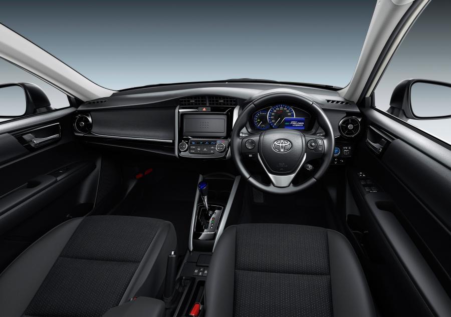 Торпедо Toyota Corolla Fielder Hybrid G 2017 года  (фото 4 из 4)